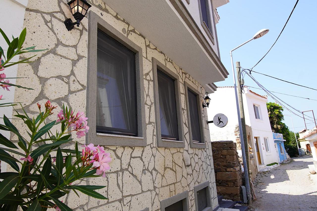 בוזקאדה Achilles Otel מראה חיצוני תמונה